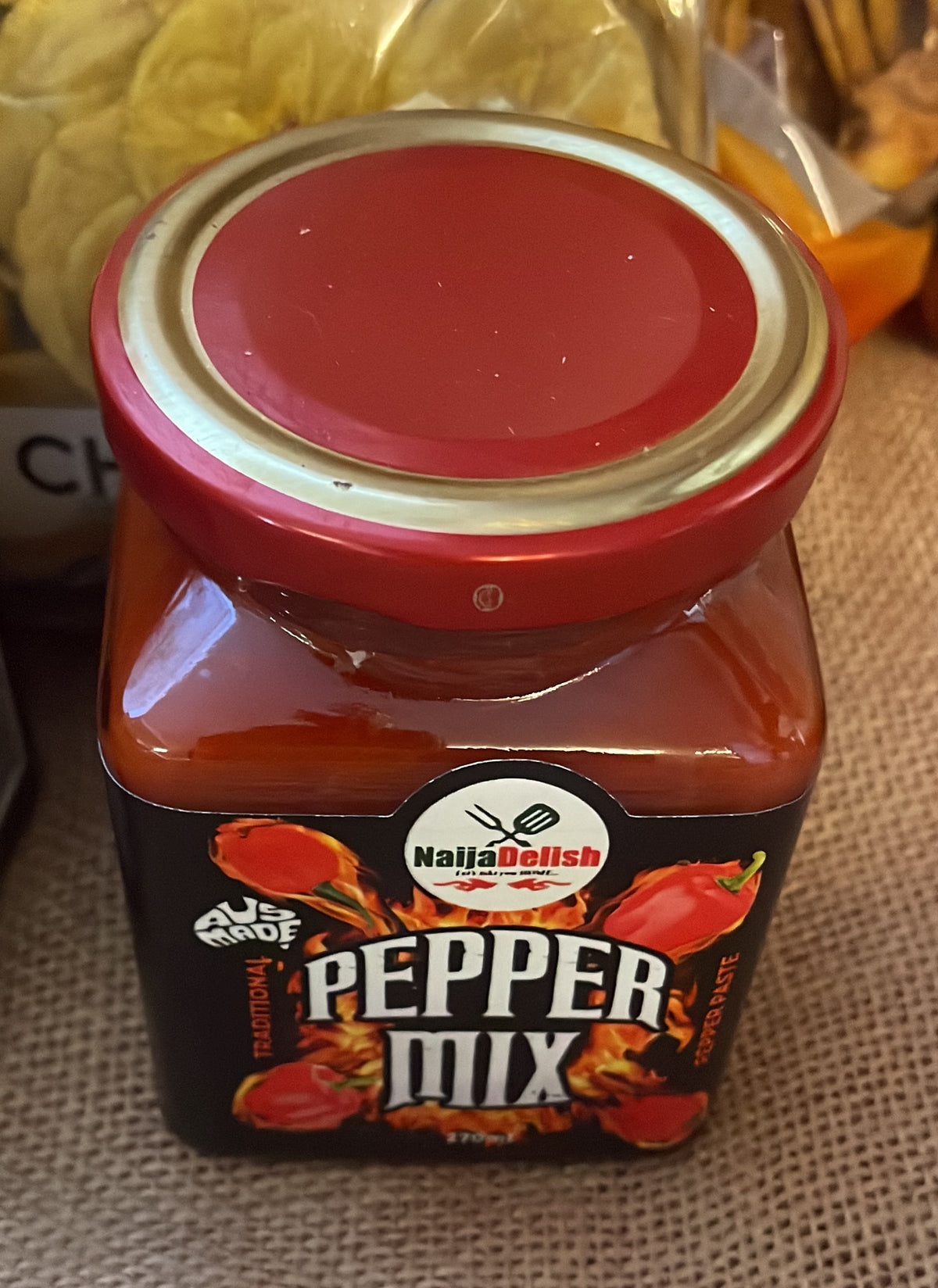 Favu Pepper Mix Sauce 270ml, label detail